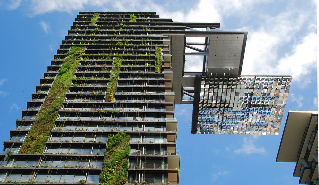 Completo residencial jardin vertical, muro verde residencial, fachada vegetal
